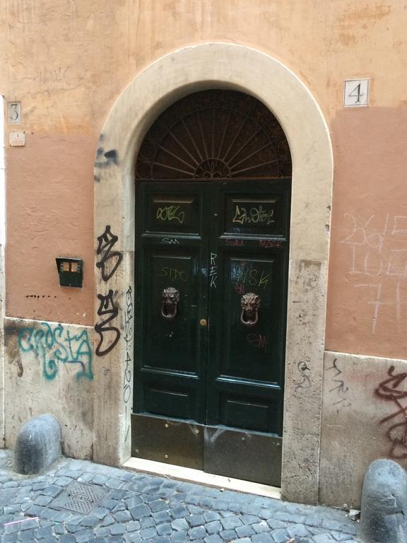 Chroma Italy - Chroma Apt Campo De' Fiori Room photo